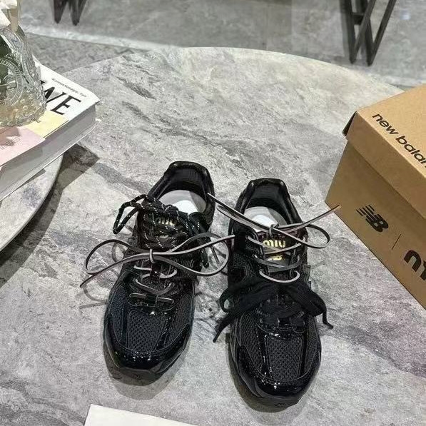 Miu Miu Casual Shoes